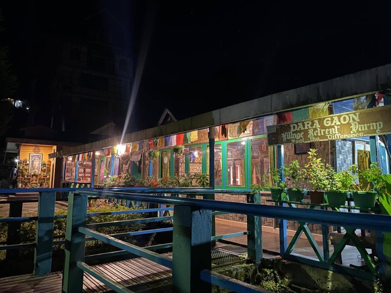 Daragaon Retreat Apartment Pelling Luaran gambar